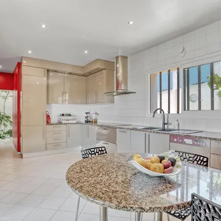 Propriete Avec Vue Mer *